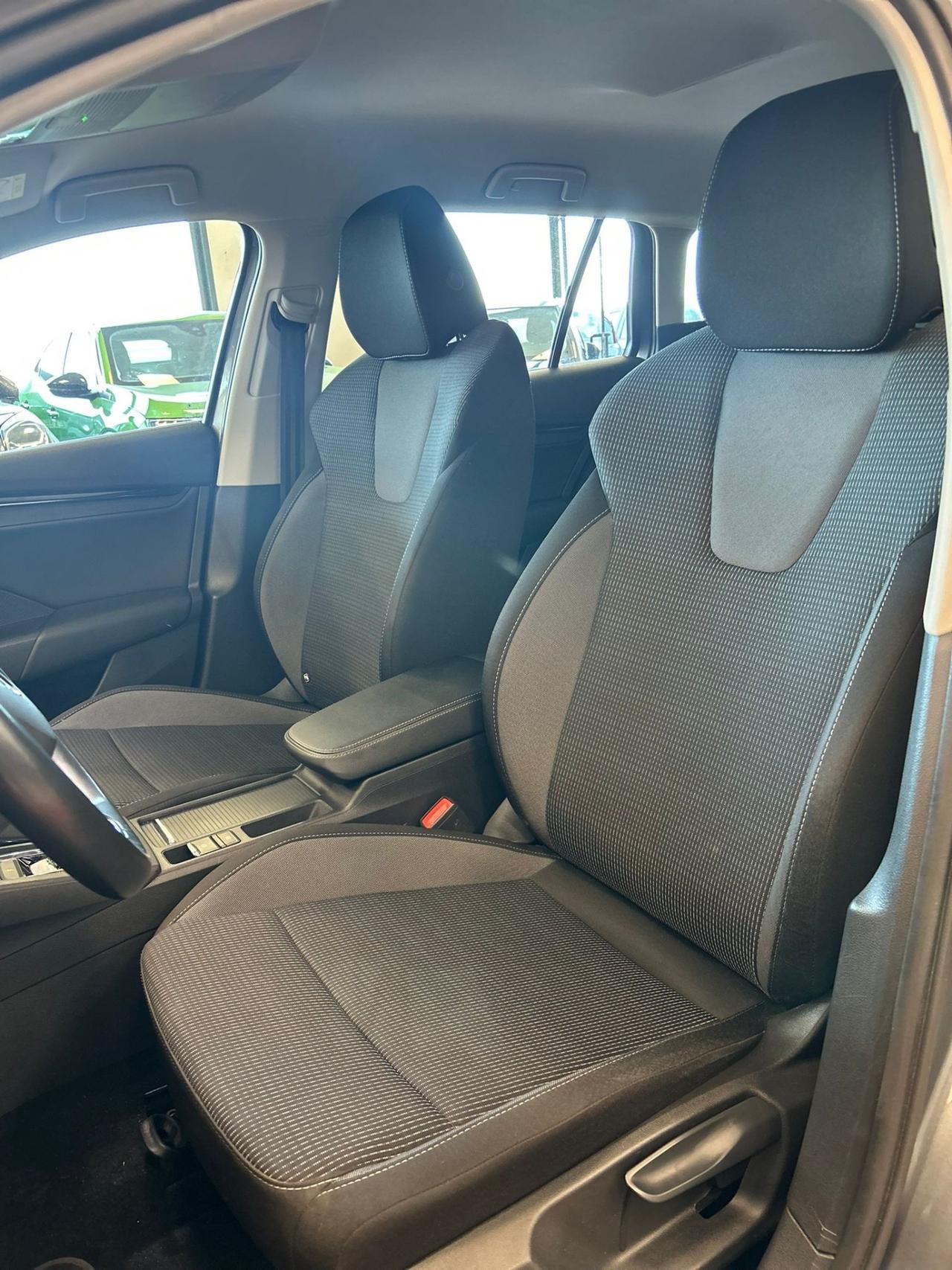 Octavia 2.0 TDI EVO SCR DSG Wagon Executive