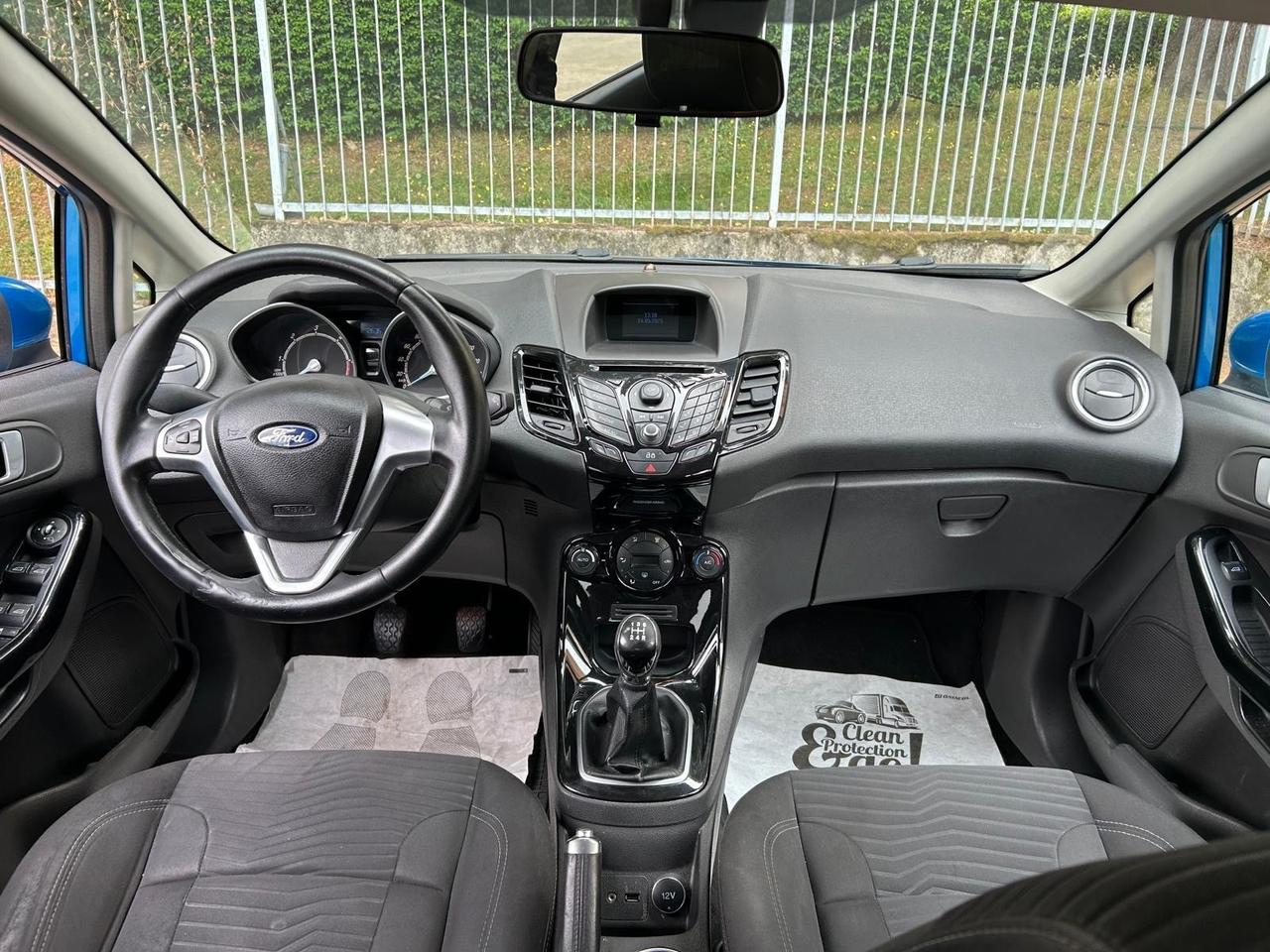 Ford Fiesta 1.5 TDCi 75CV 5 porte Titanium