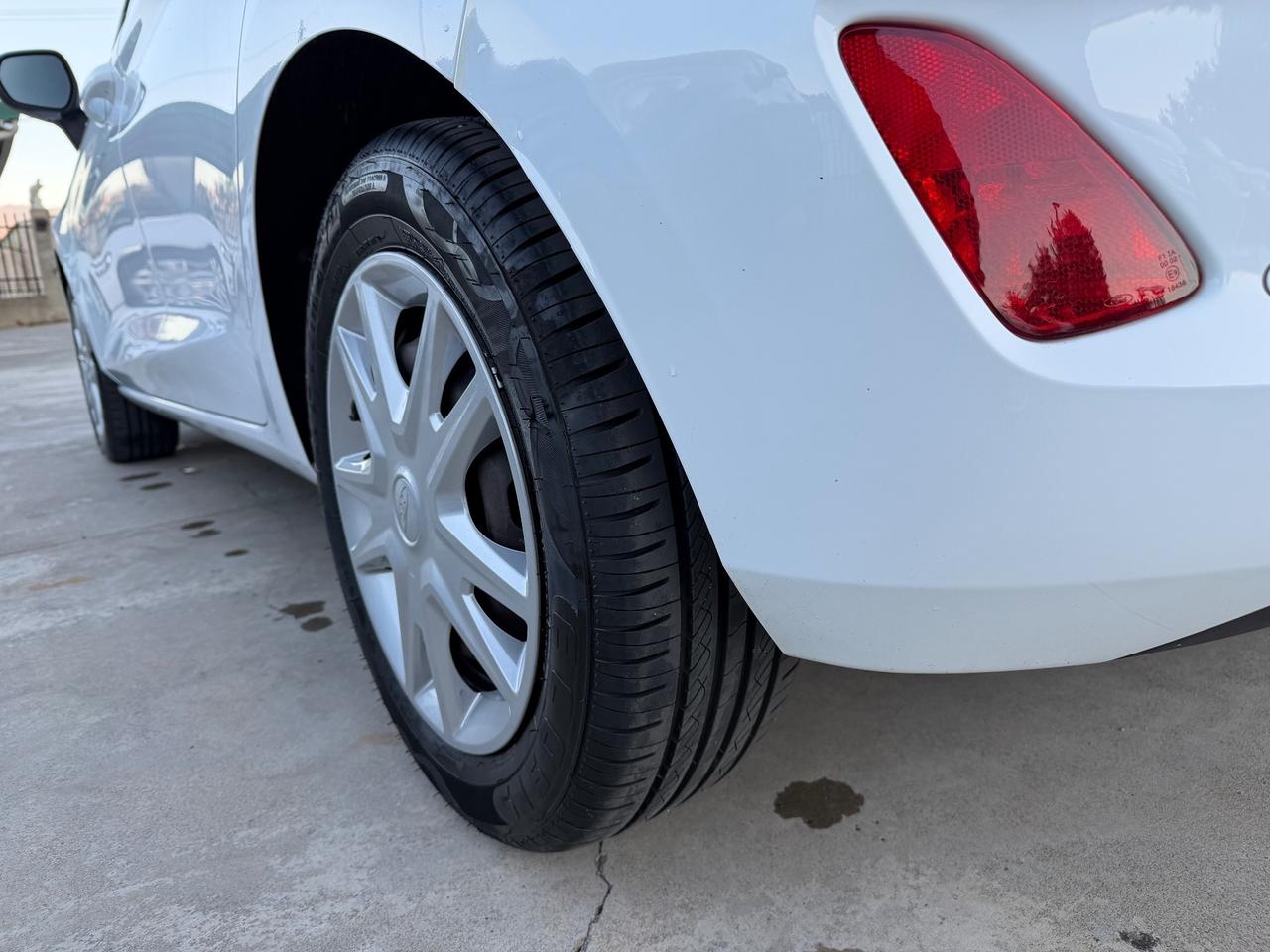 Ford Fiesta 1.5 EcoBlue 5 porte Connect