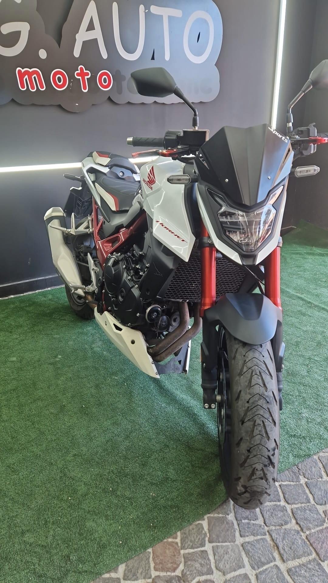 Honda Hornet 750