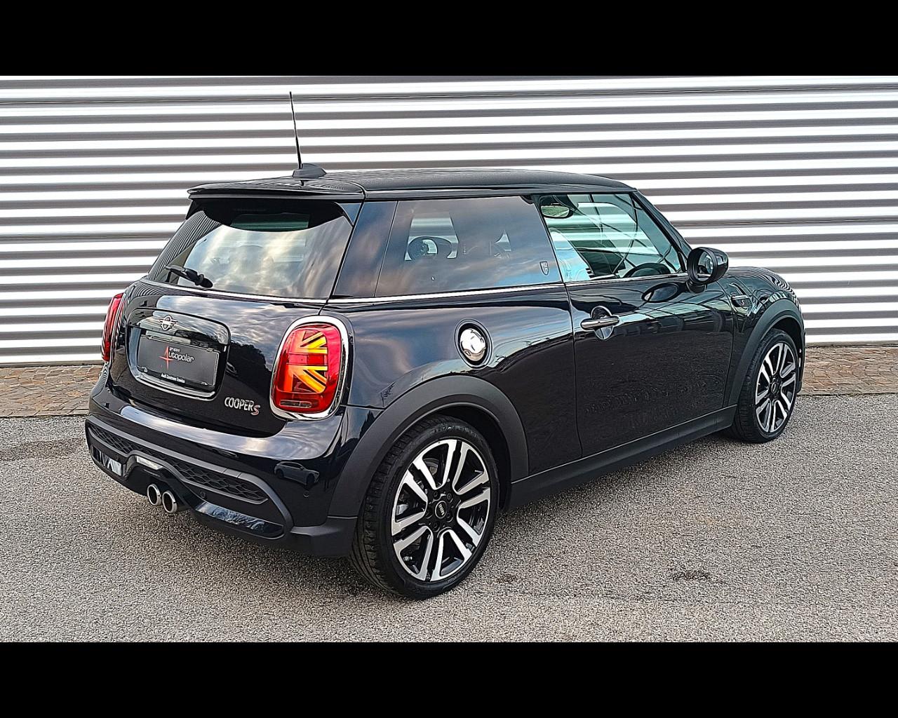 MINI MINI COOPER S 3P AUTO. YOURS