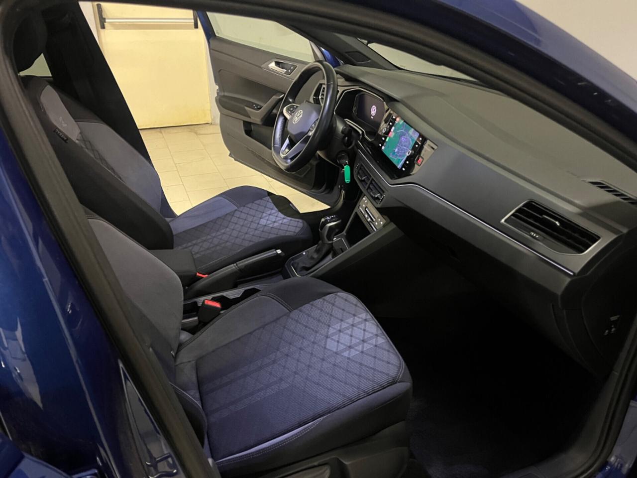 Volkswagen Taigo 1.0 TSI 115 CV DSG R-Line