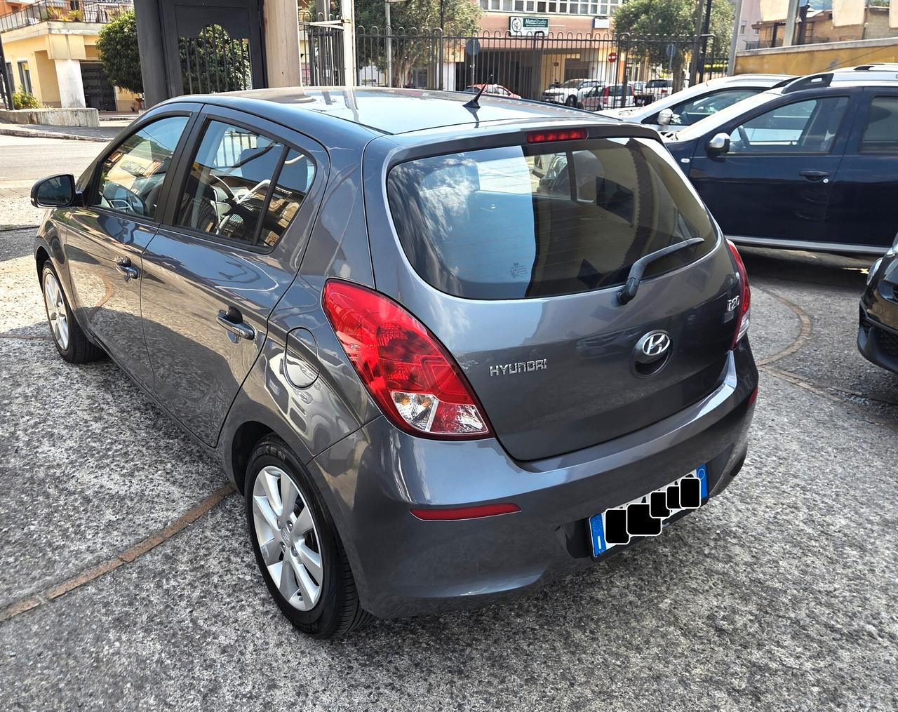 Hyundai i20 1.2 5p. GPL DISTRIBUZIONE FATTA GARANZIA