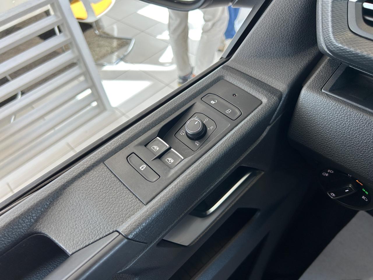 Volkswagen Multivan 2.0 TDI 150CV DSG Space