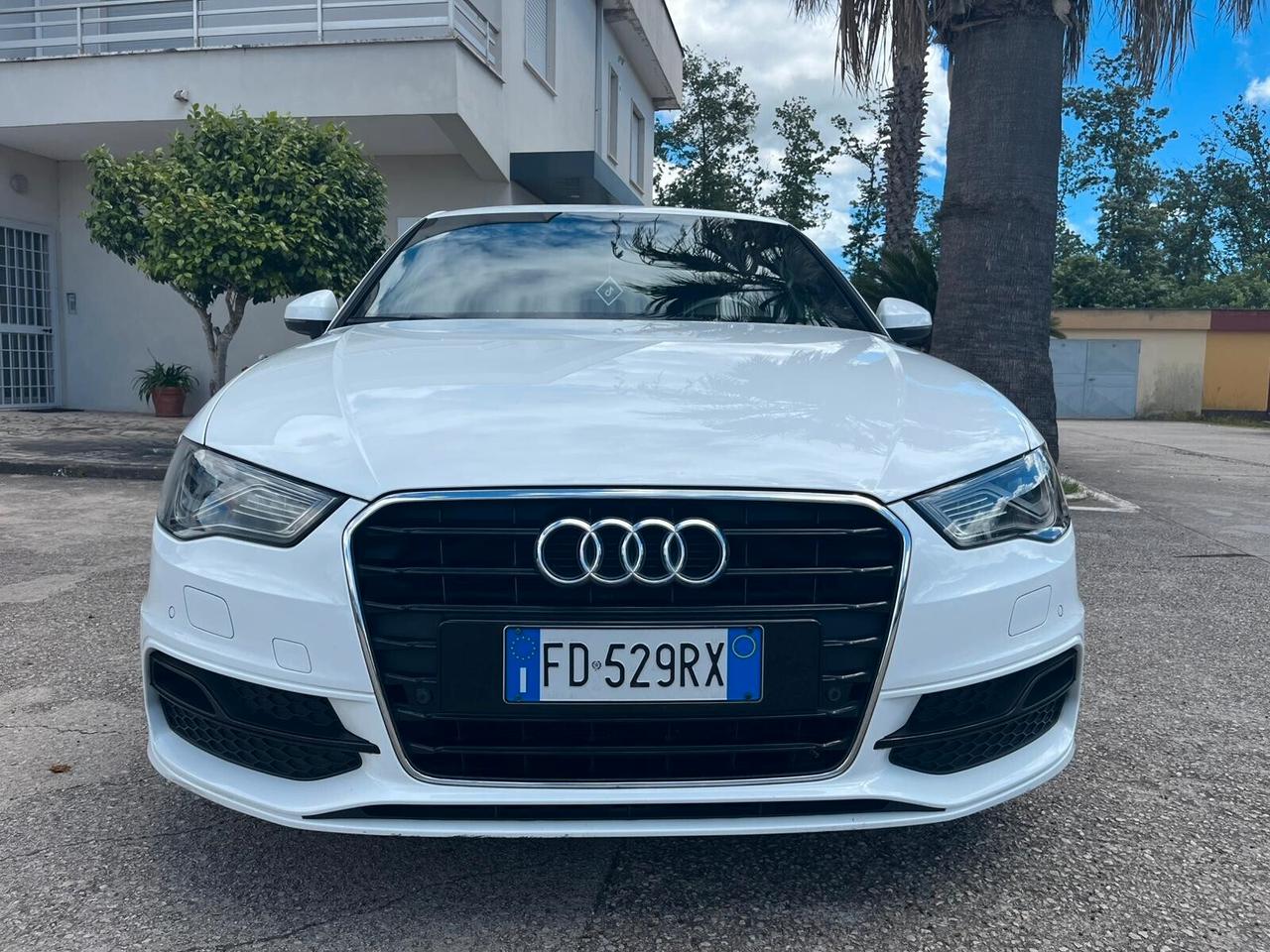 Audi A3 SPB 1.6 TDI 116cv S tronic/ line/unico pro/full led/navi/rotor