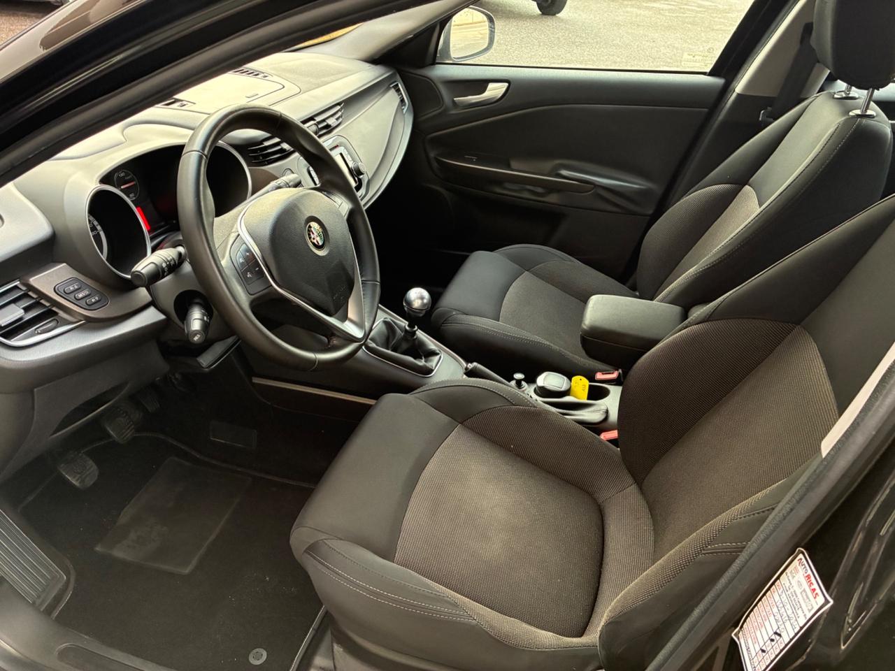 Alfa Romeo Giulietta 1.6 JTDm-2