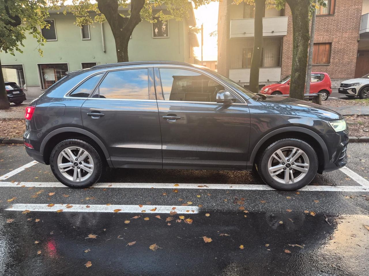 Audi Q3 2.0 TDI 150 CV quattro Business