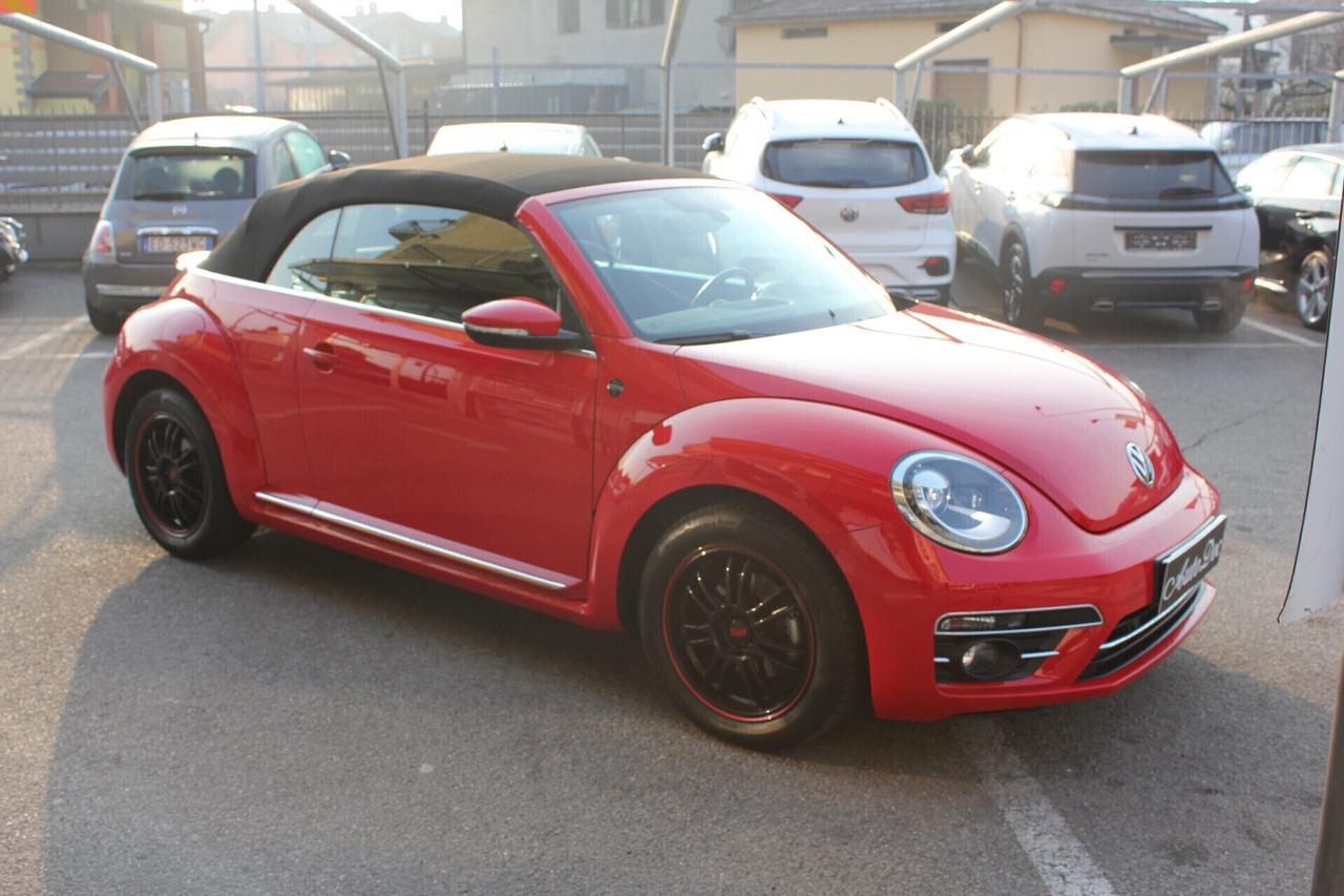 Volkswagen Maggiolino Cabrio 1.2 TSI DSG Design