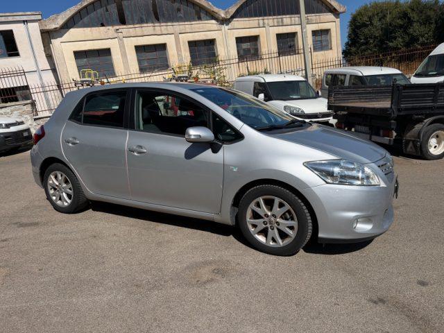 TOYOTA Auris 1.4 D-4D 5 porte