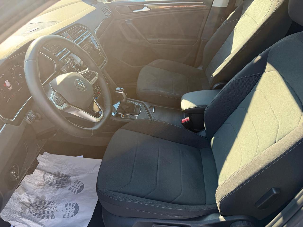 Volkswagen Tiguan 2.0 TDI 150 CV SCR DSG Elegance