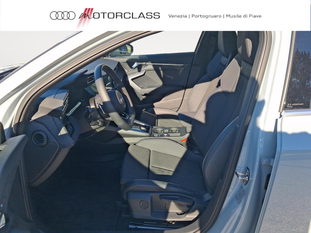 Audi A3 allstreet 1.5 tfsi mhev 48v 150cv identity contrast