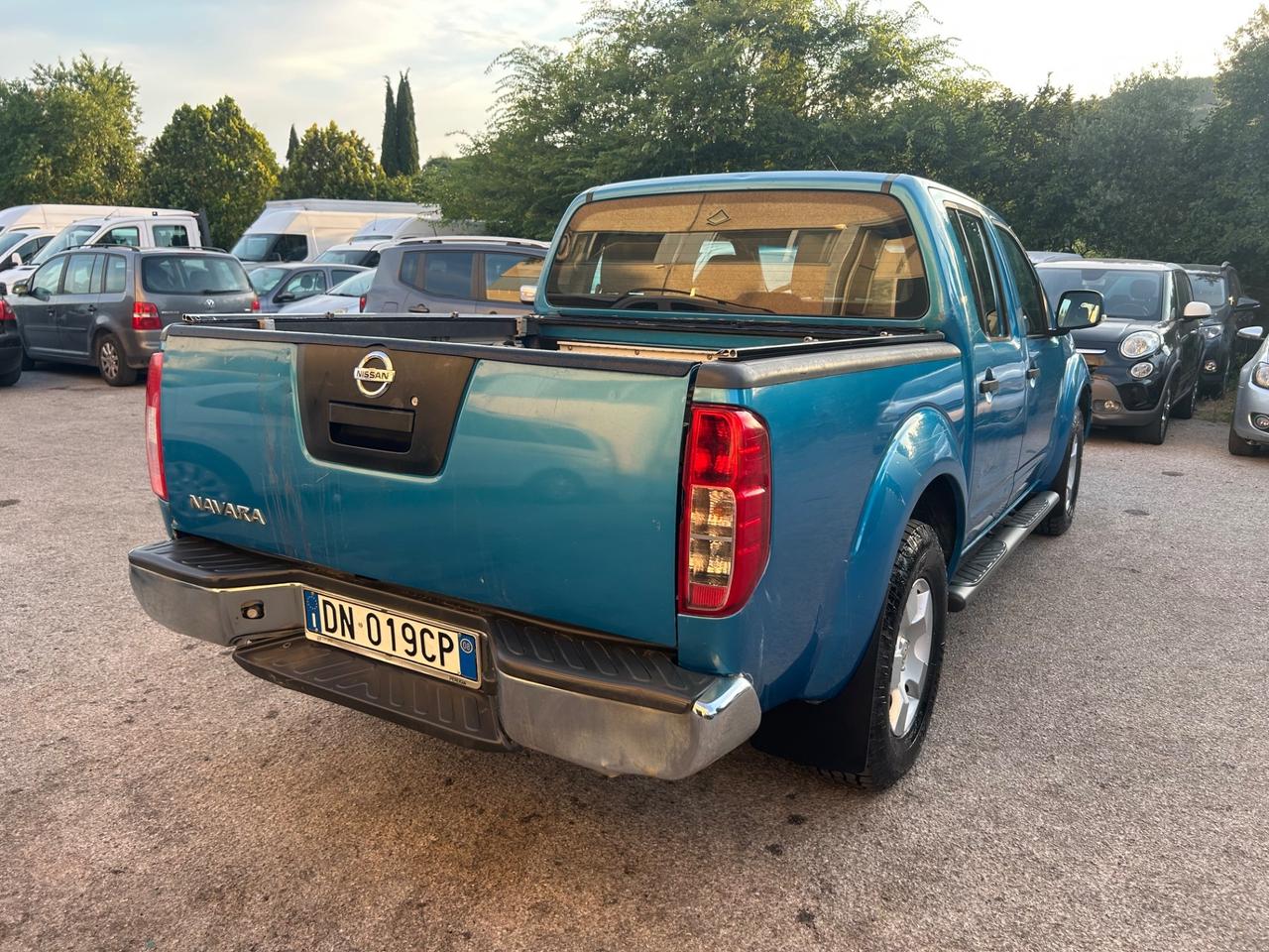 Nissan Navara 2.5 dCi 4 porte Doppia Cabina 4X4