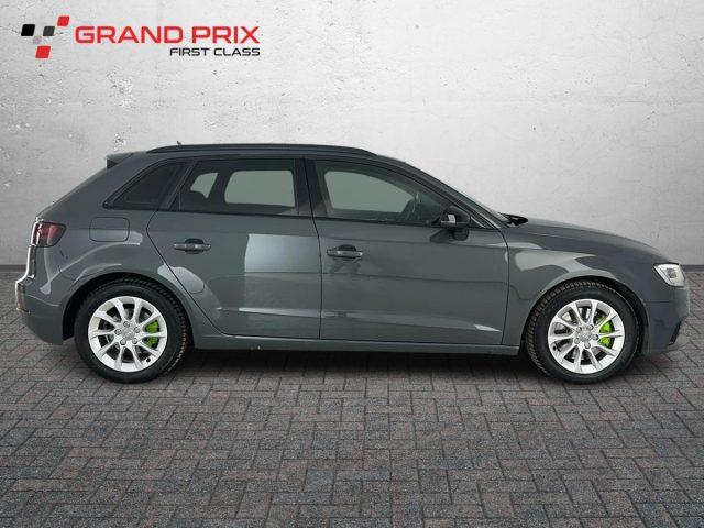 AUDI A3 III 2013 Sportback Sportback 2.0 tdi Ambition qu