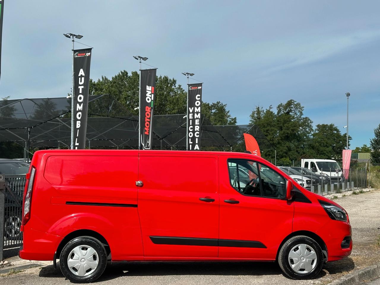 Ford Transit Custom 340 L2H1 2.0 TDCI 130 CV AUTO