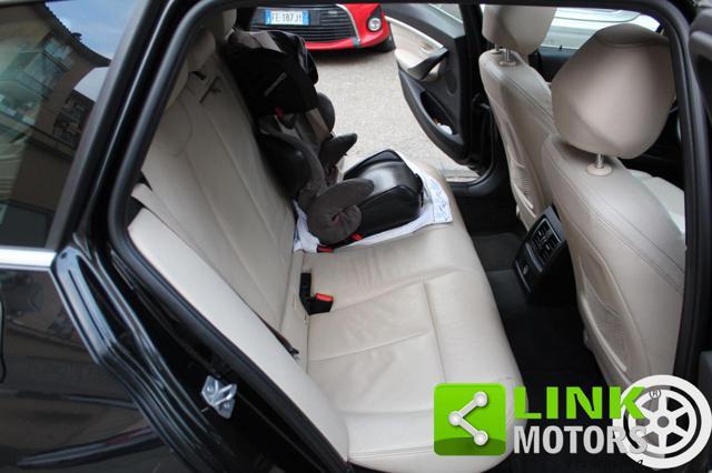 BMW 320 d Touring Msport con tettuccio panoramico