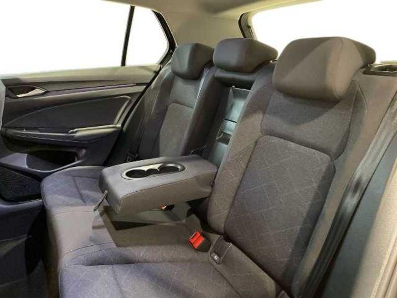 Volkswagen Golf VIII 2020 1.0 etsi evo Life 110cv dsg