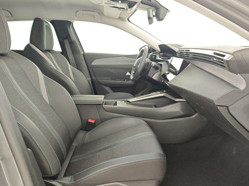 Peugeot 408 Hybrid 145 e-DCS6 Allure