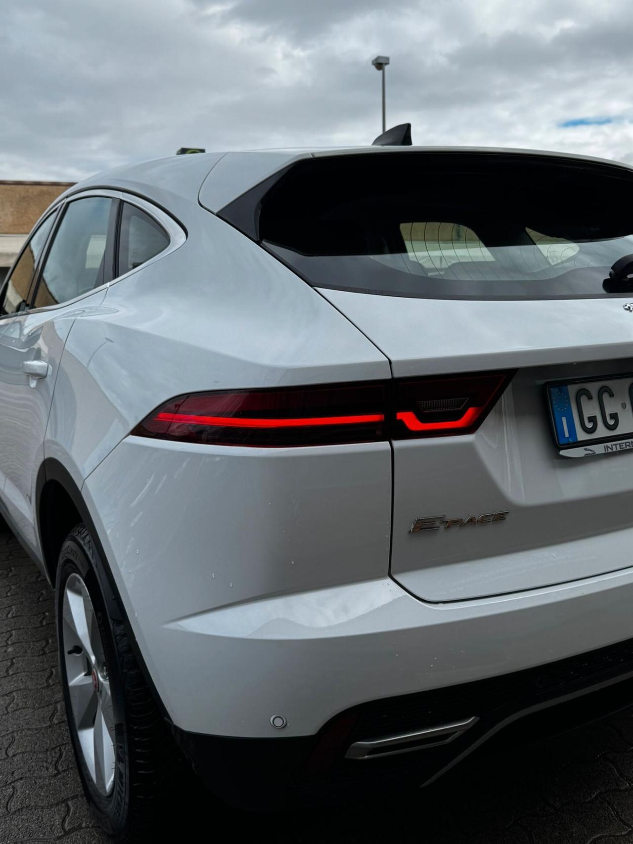 Jaguar E-Pace 2.0D I4 163 CV AWD Auto R-Dynamic HSE