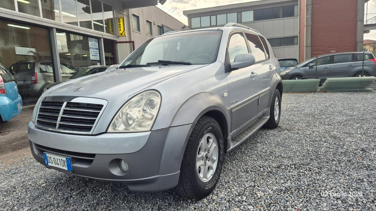 Ssangyong REXTON II 2.7 XDi TOD Classic