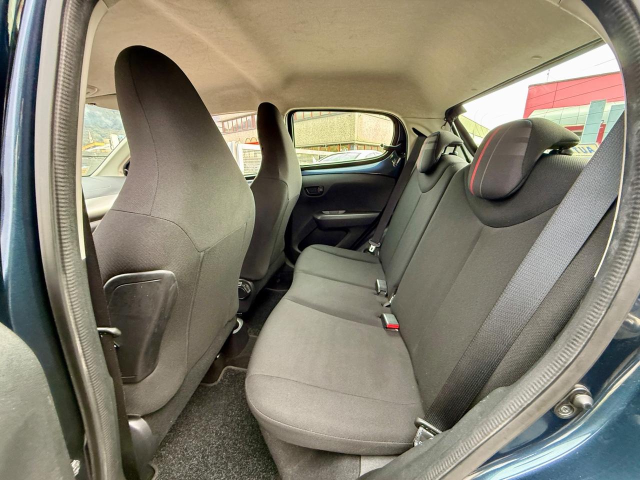 Peugeot 108 VTi 68 5 porte Allure 2016 104.000KM