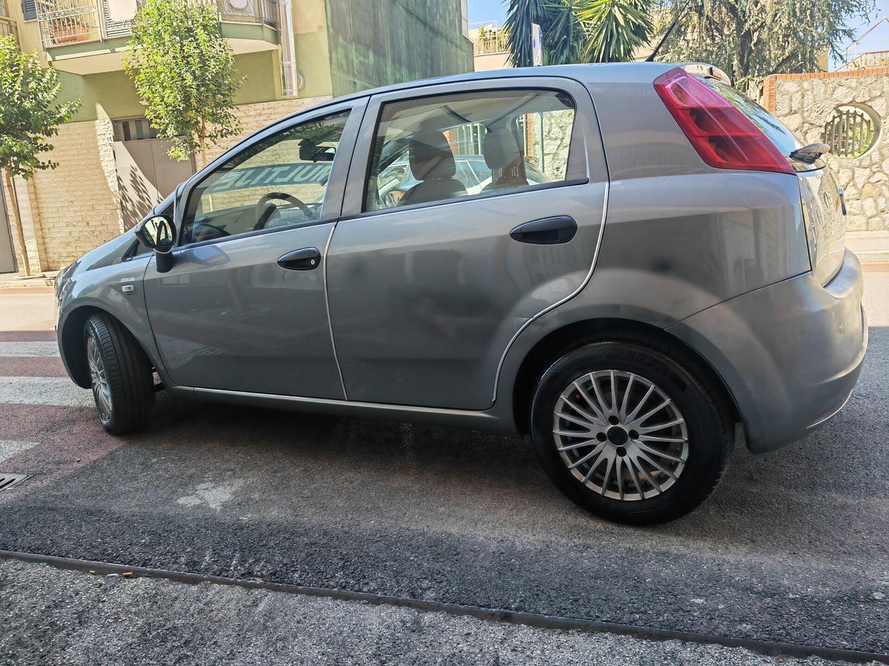 FIAT GRANDE PUNTO 1.3 MULTIJET CV75 KW 55 ACTUAL