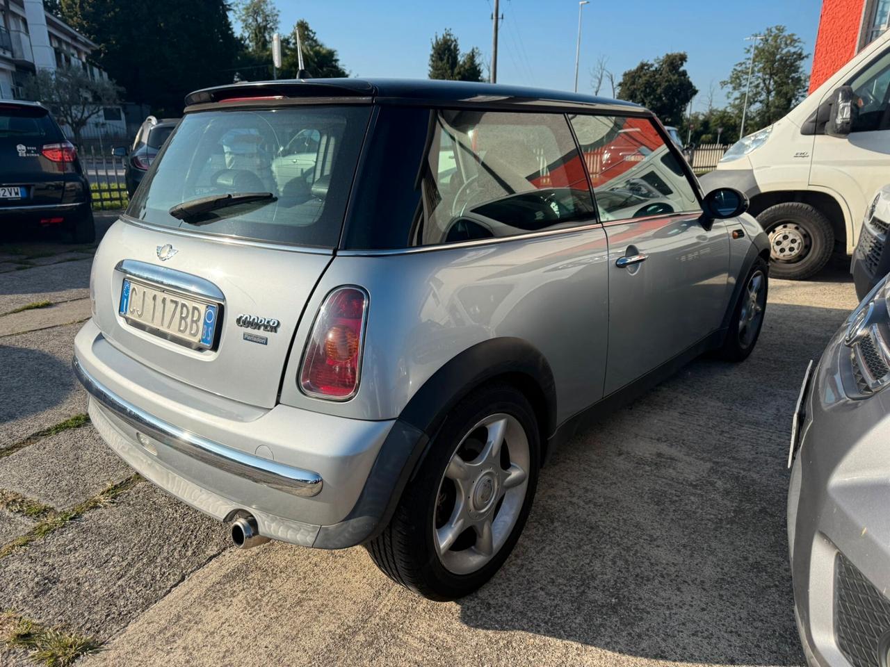 Mini 1.6 16V Cooper NEOPATENTATI