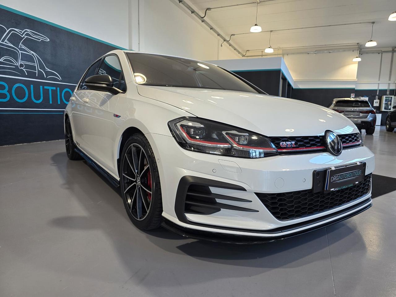Volkswagen Golf GTI 2.0 TSI TCR DSG