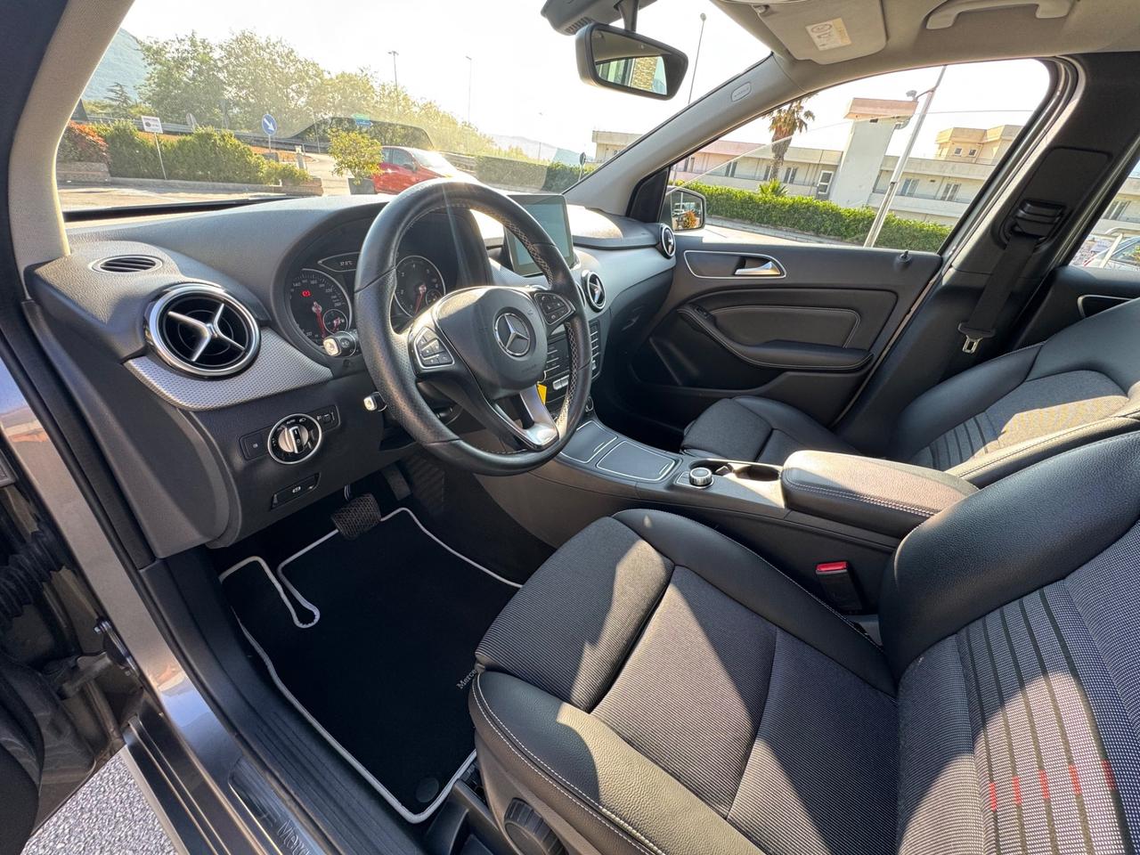 Mercedes-benz B 200 d Automatic Sport