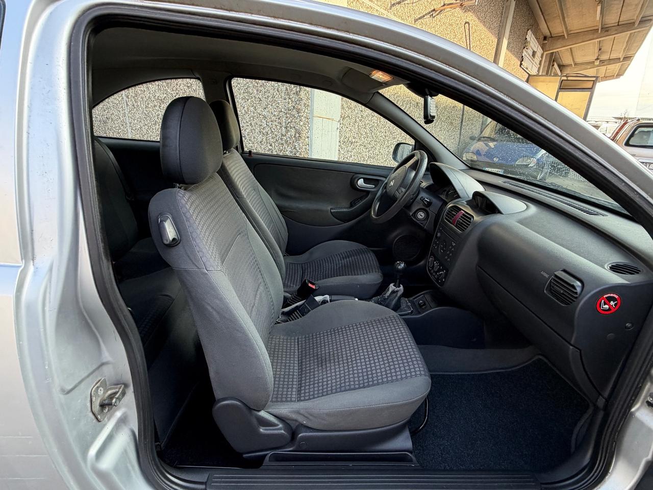 Opel Corsa 1.2i 16V cat 3 porte Comfort Euro 4