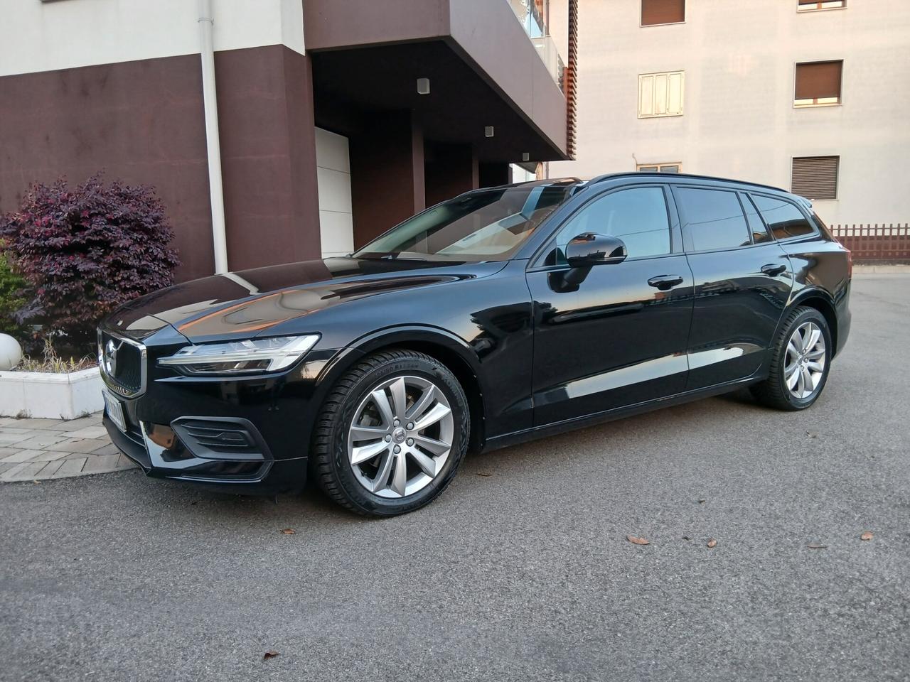 Volvo V60 D3 Geartronic FULL optional tua a € 199 mese