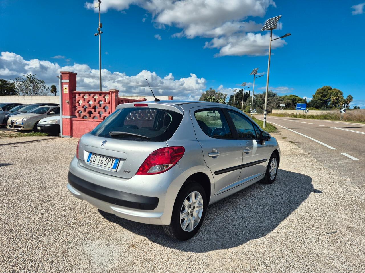 Peugeot 207 1.4 HDi 70CV FAP 5p. XS