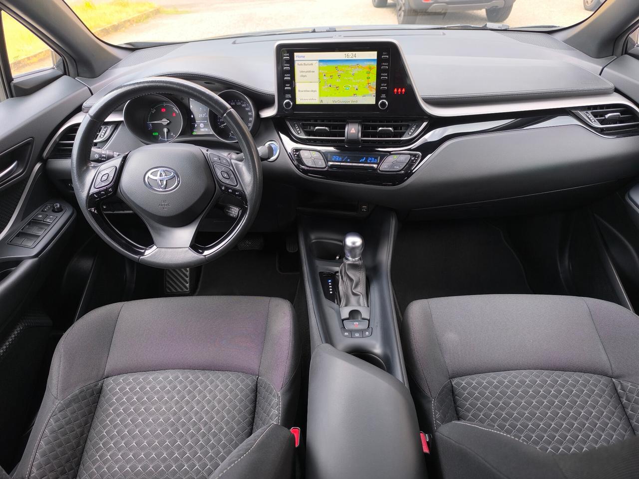 Toyota C-HR 1.8 Hybrid E-CVT Business