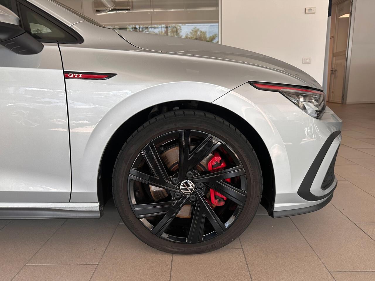 Volkswagen Golf GTI 2.0 TSI DSG