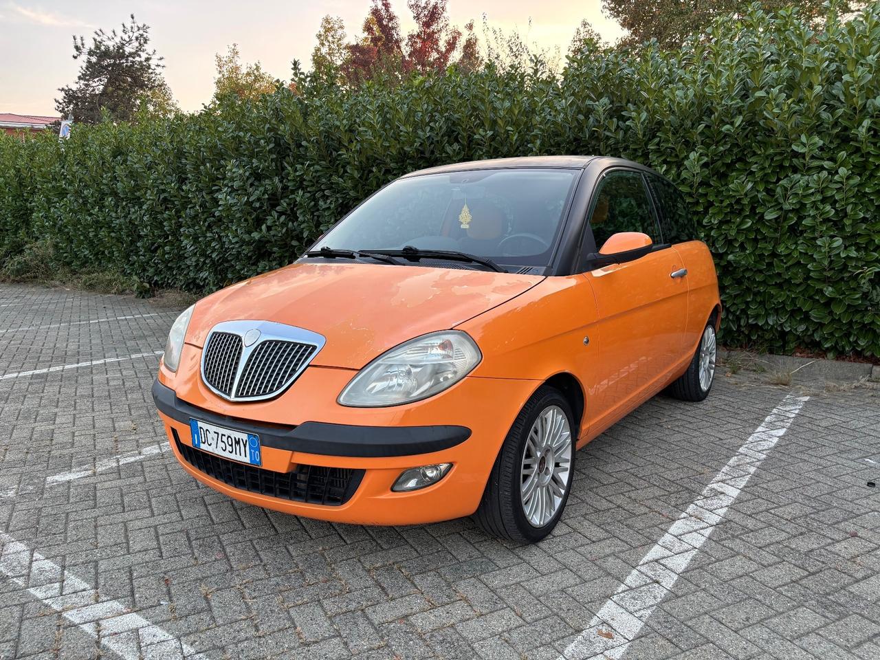 Lancia Ypsilon 1.3 Multijet 16V Momo Design