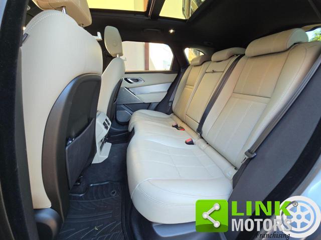 LAND ROVER Range Rover Velar 2.0 R-Dynamic SE 240 CV AWD Automatic