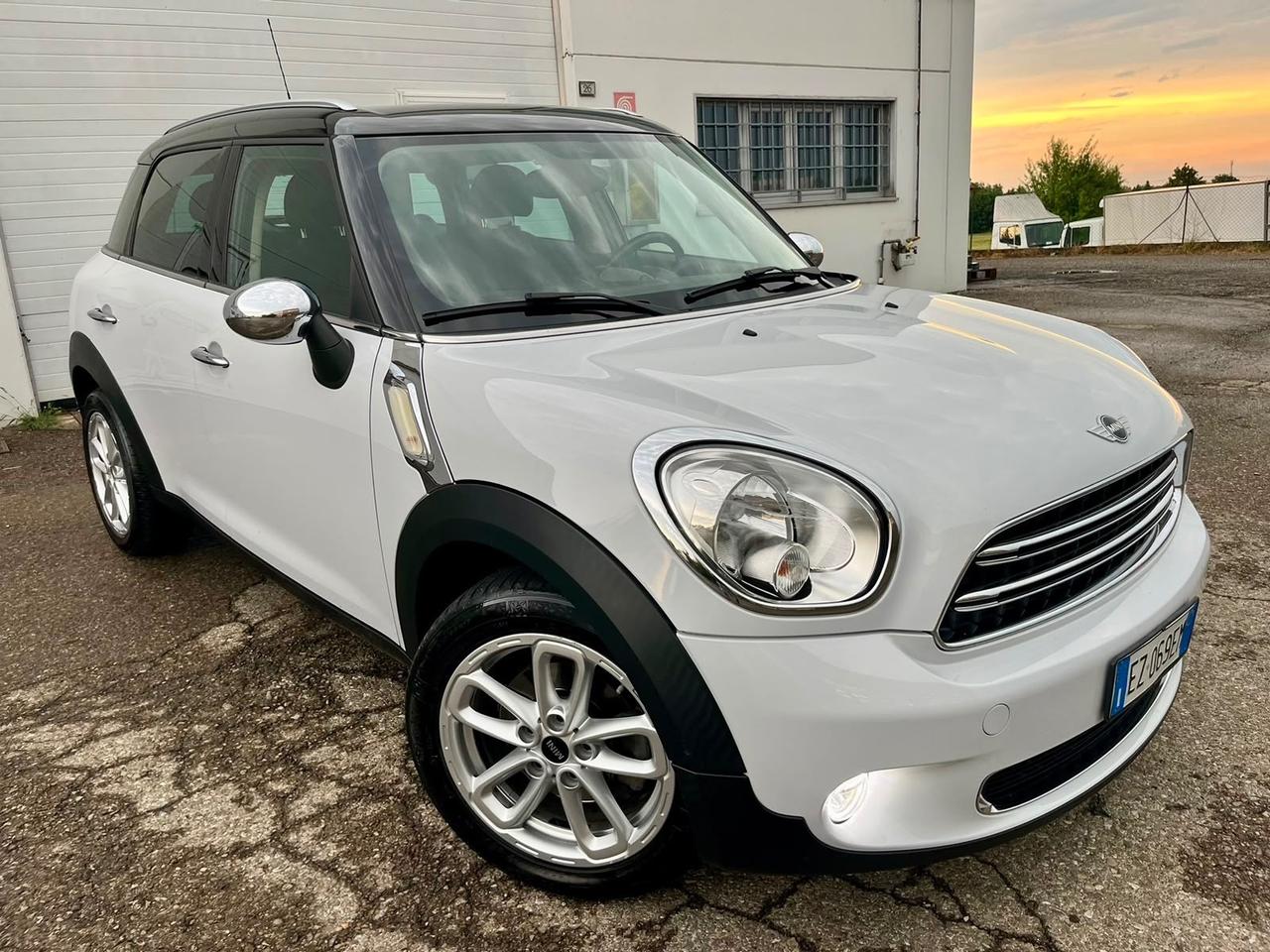 Mini Countryman 2.0D automatica 2015 94.000km euro6