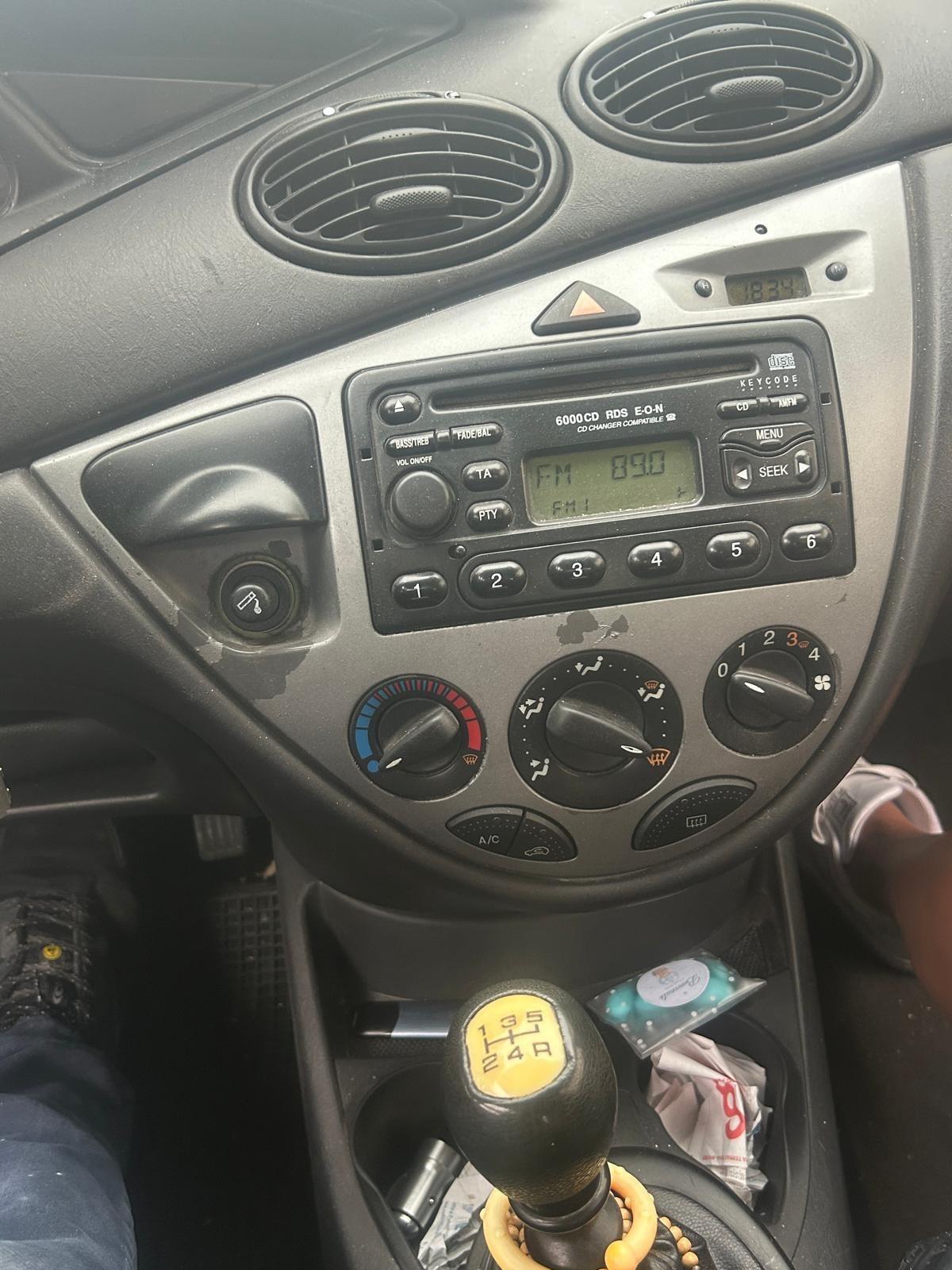 Ford Focus 1.8 TDCi (115CV) cat 5p. Zetec