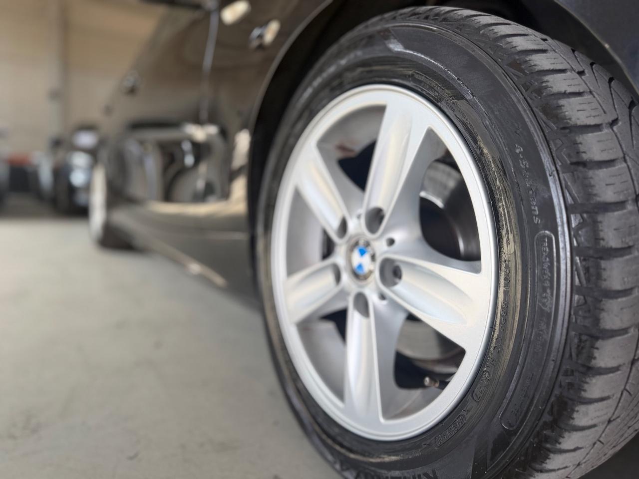 Bmw 118 118d cat 5 porte Attiva NEOPATENTATI