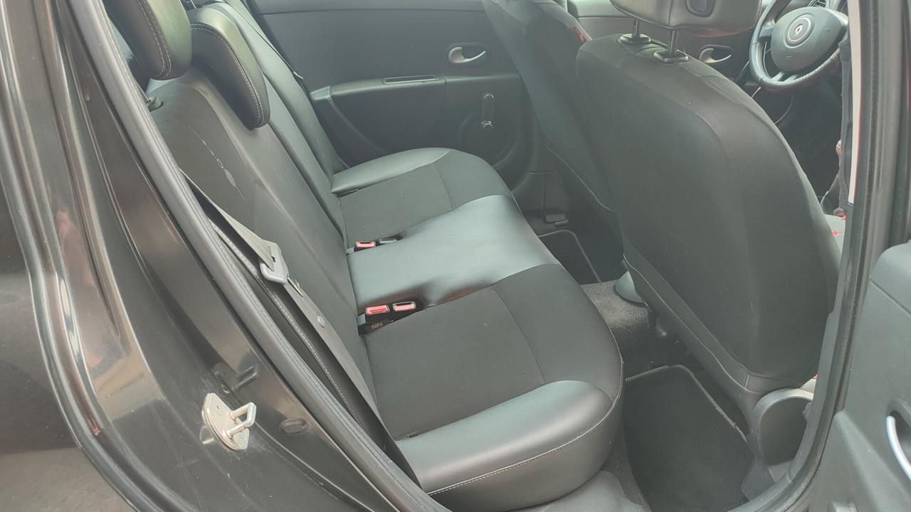 Renault Clio 1.2 16V 5 porte Dynamique