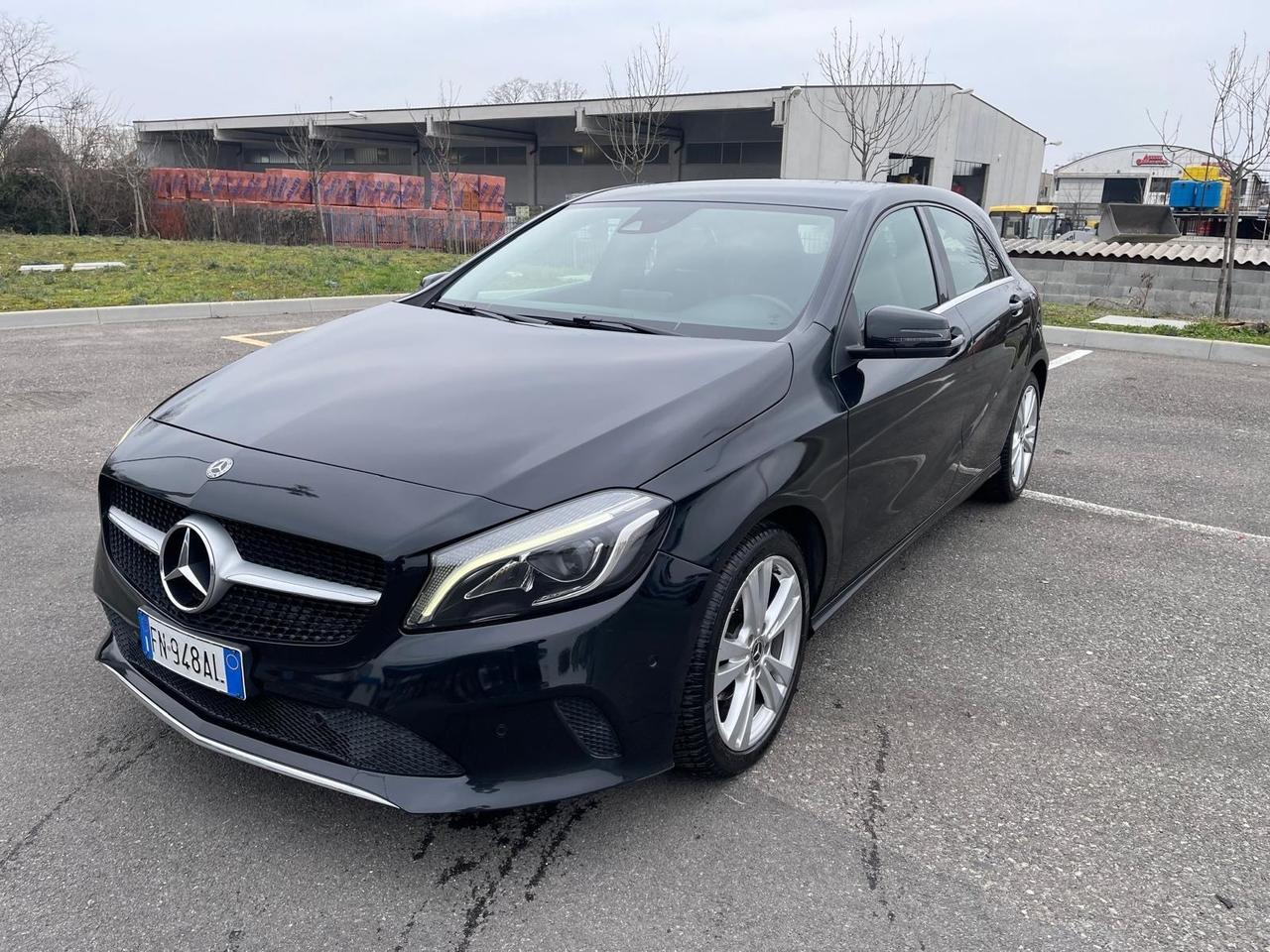 Mercedes-benz A 180 A 180 d Automatic Premium