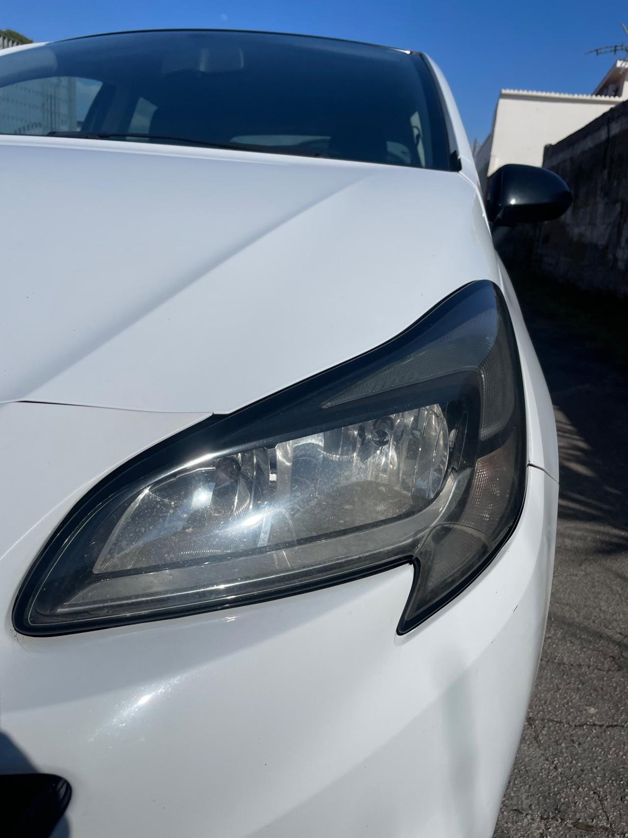 Opel Corsa 1.4 90CV GPL Tech 5 porte b-Color