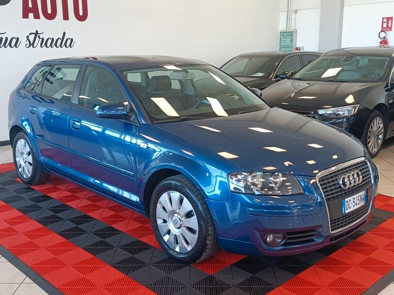 Audi A3 2.0 16V FSI tiptronic Ambition