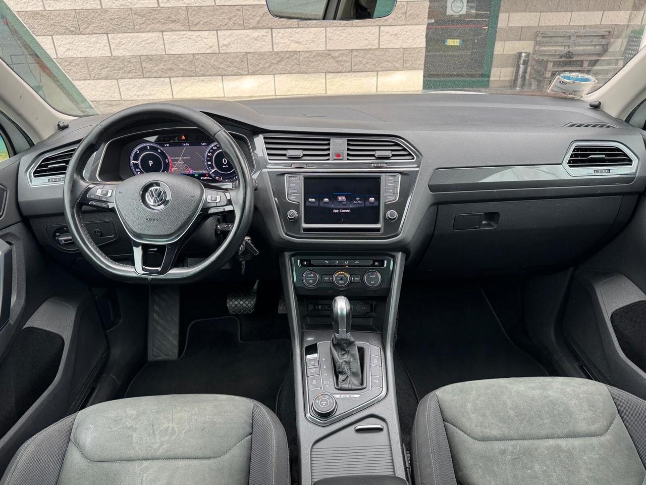 Volkswagen Tiguan 2.0 TDI SCR 4MOTION Business Technology