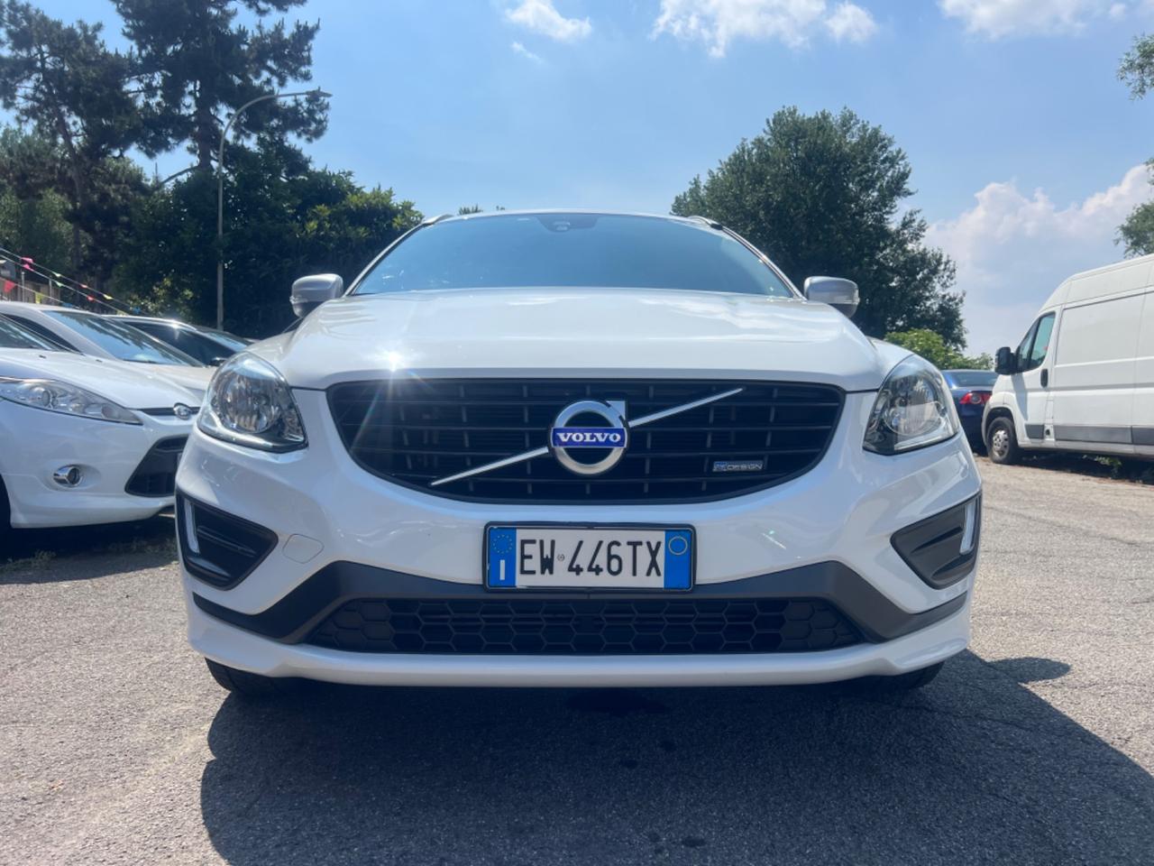 Volvo XC 60 XC60 D4 163 CV Geartronic R-design Momentum N1