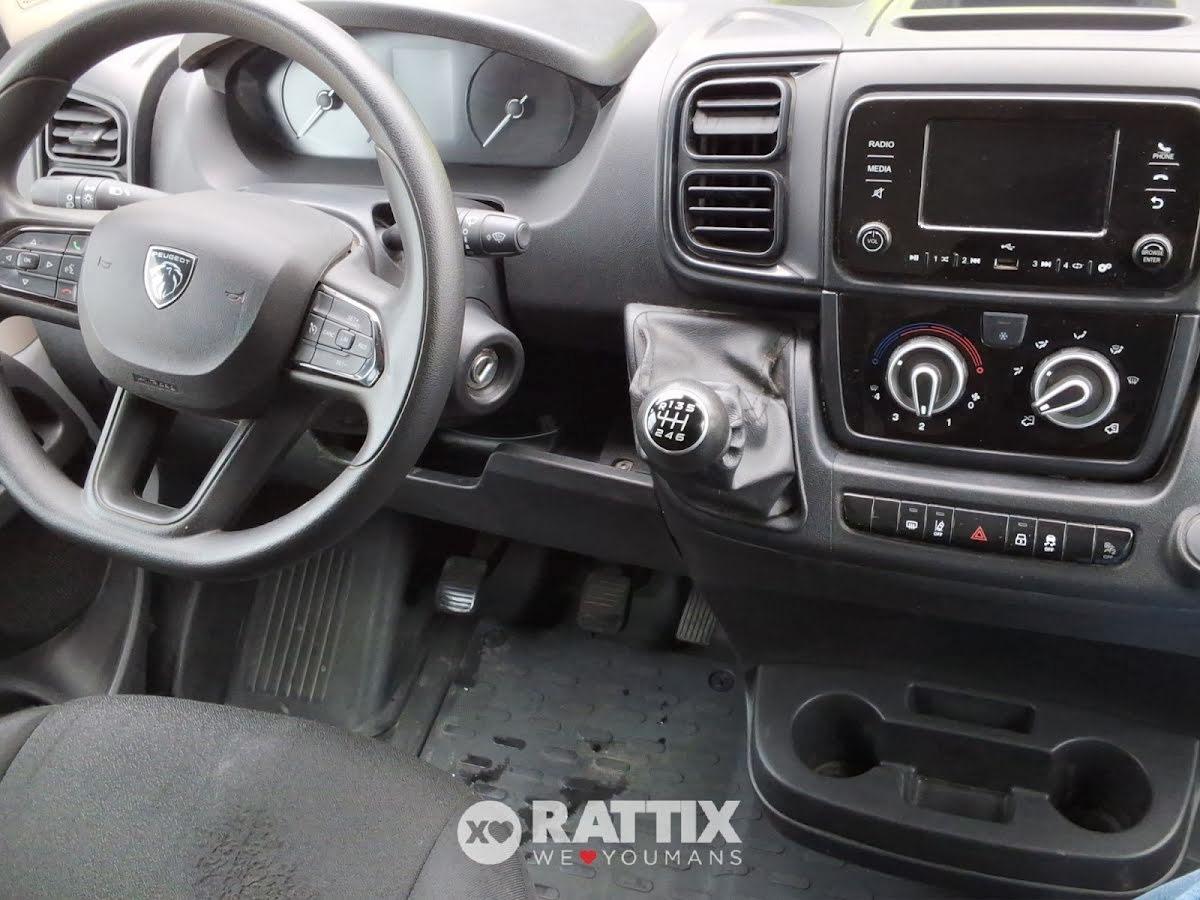 Peugeot Boxer 335 2.2 bluehdi 140CV L2H2 (IVA ESCLUSA)