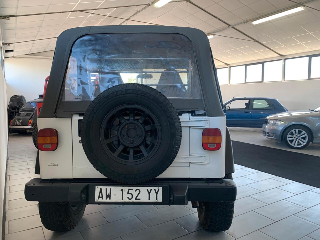 Jeep Wrangler 4.0 cat Hard top (EU)