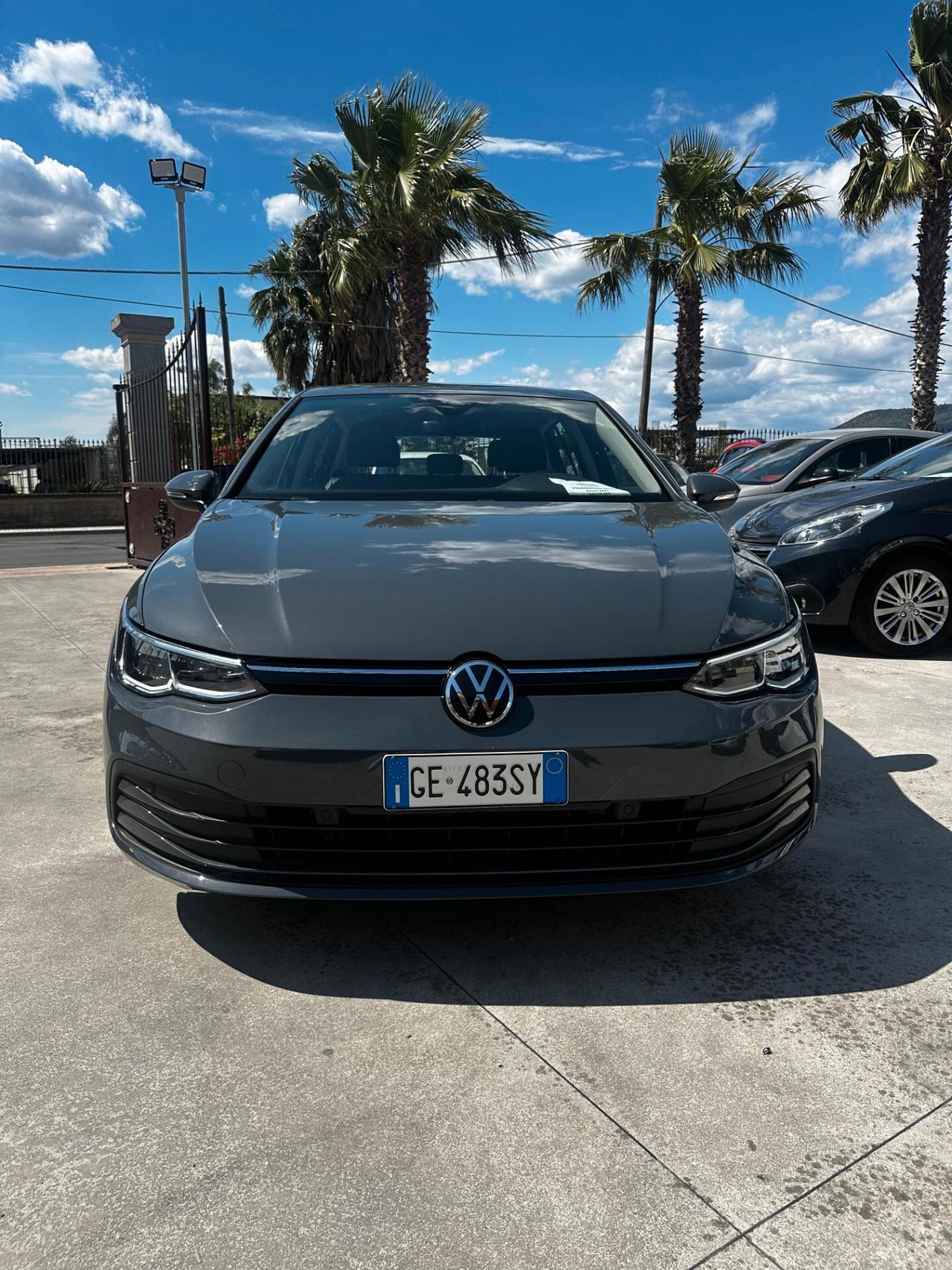 Volkswagen Golf 1.5 tgi dsg style 96kw