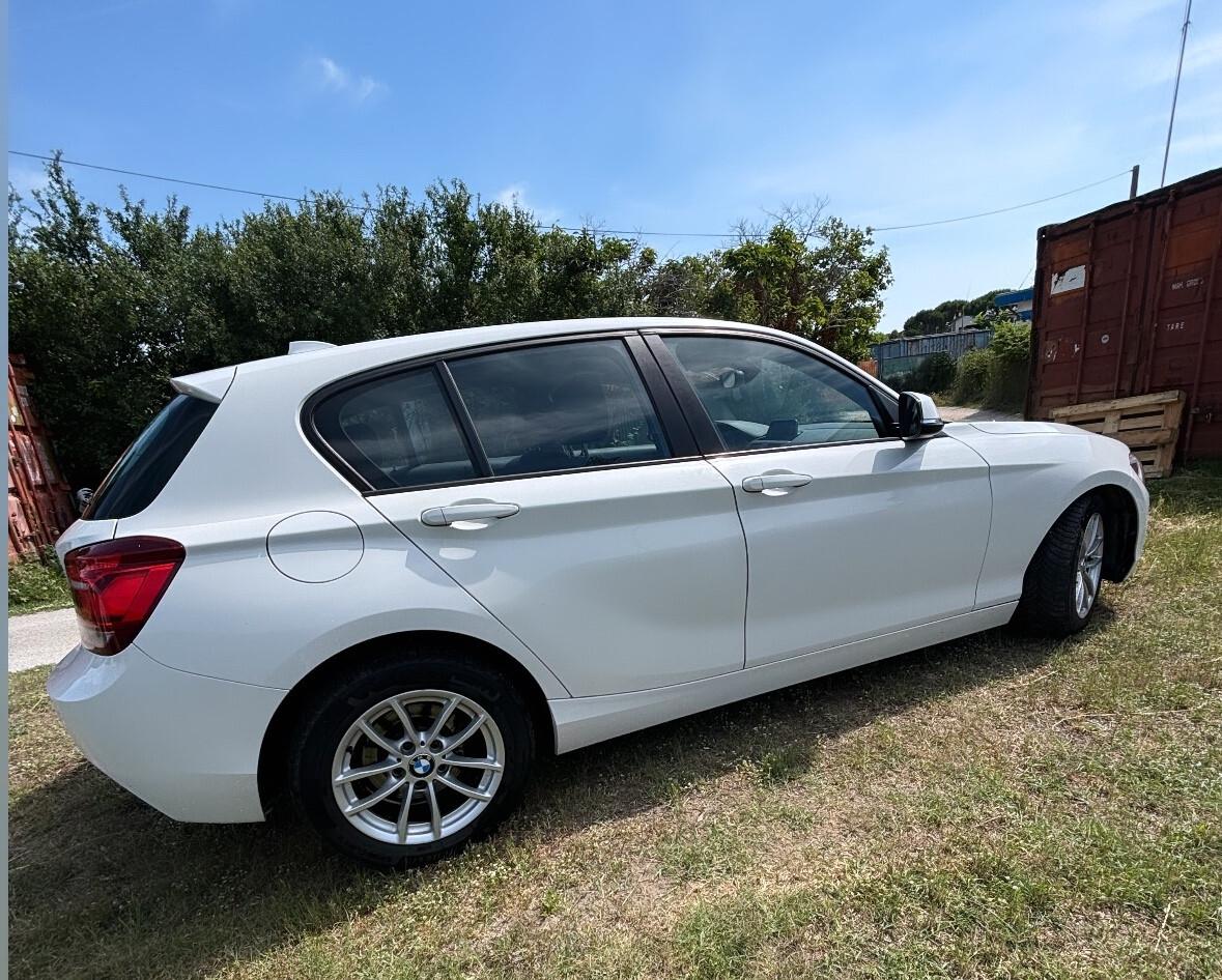 Bmw 116d 5p. Joy f20