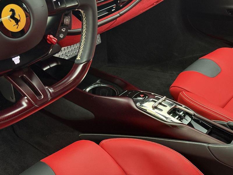 Ferrari SF90 SF90 Stradale - IVA ESPOSTA-UNICO PROPRIETARIO