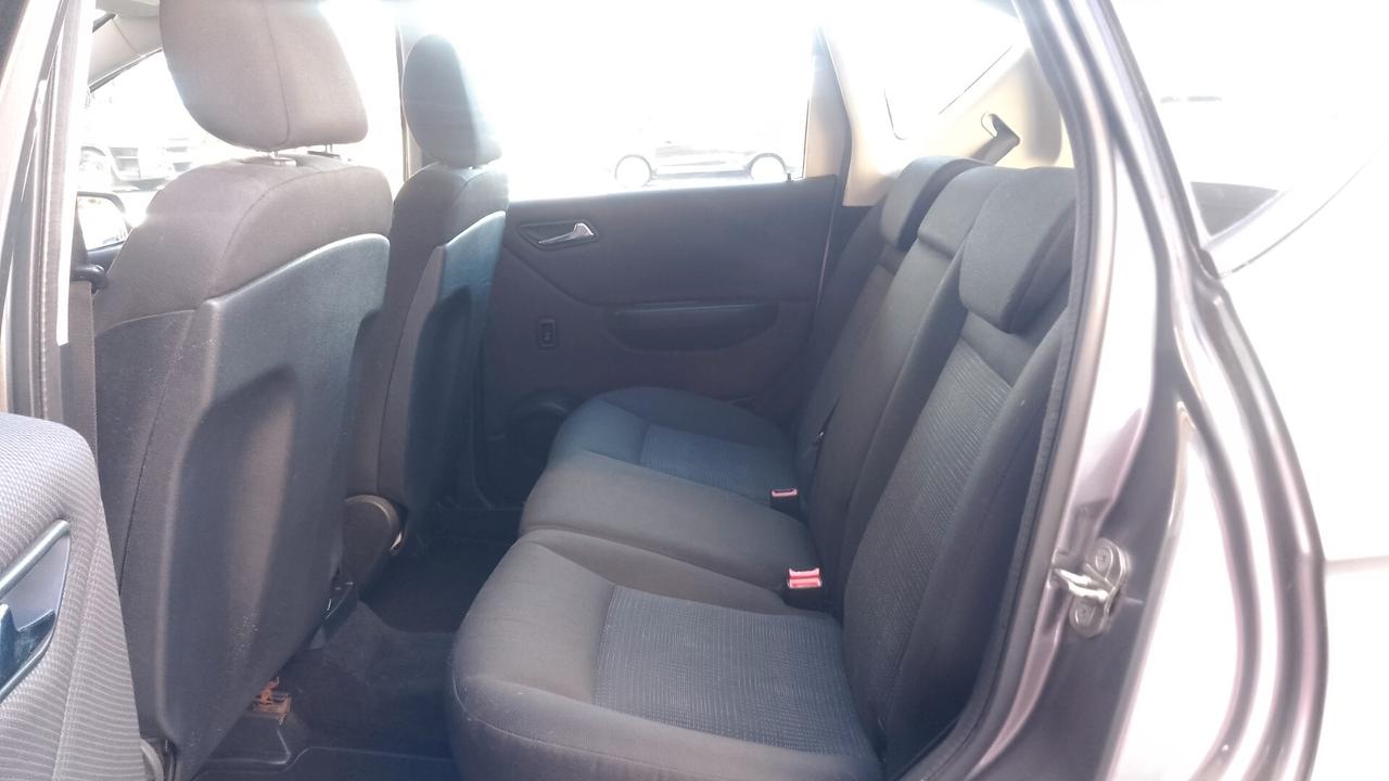 Mercedes-benz A 160 CDI automatico neop 2012